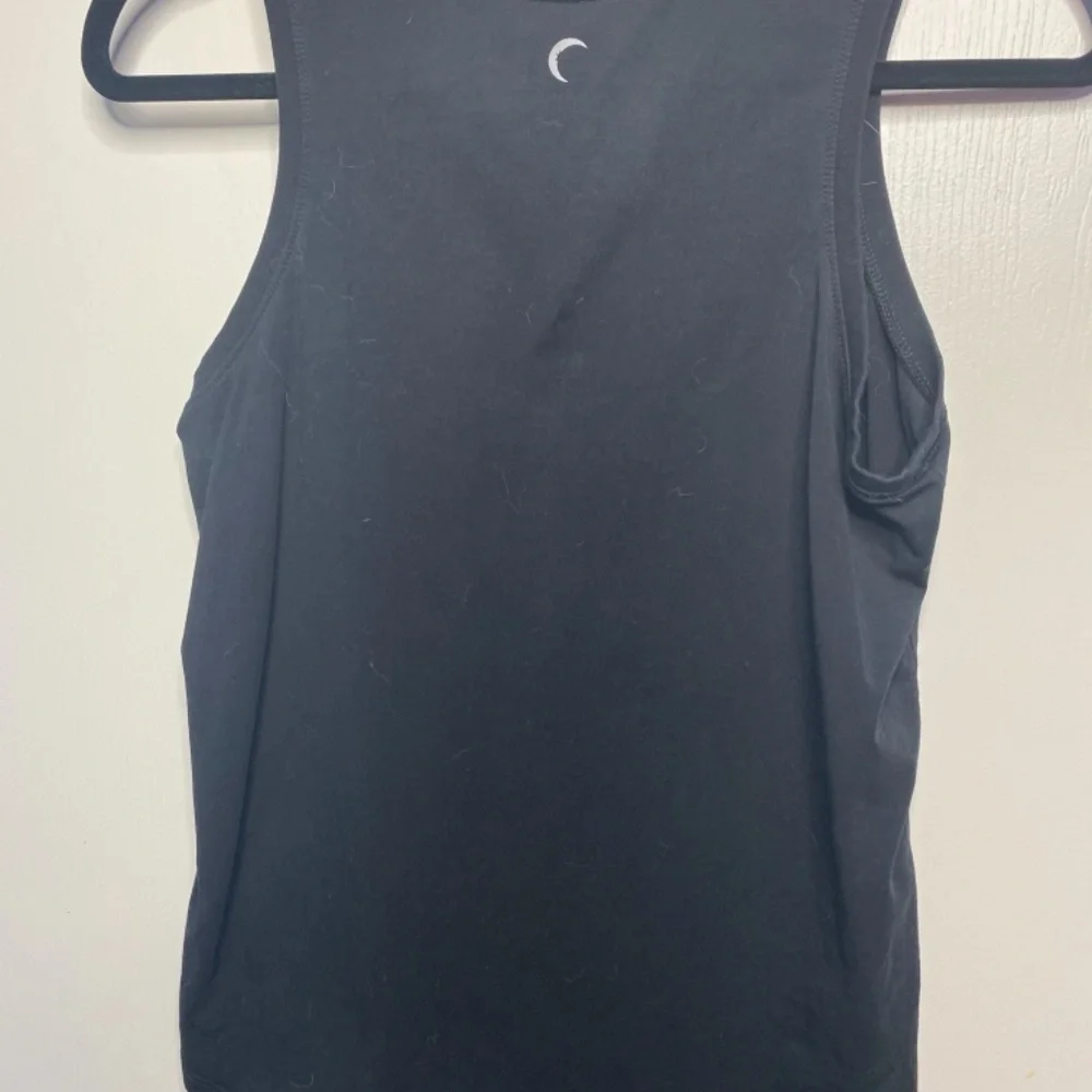 Tank - Picture 2 of 3